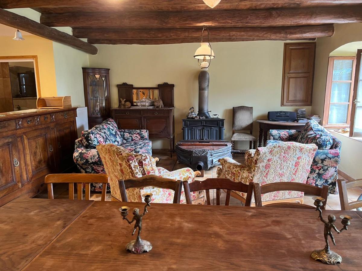 Retour Dans La Passe Villa Roche-en-Regnier Eksteriør bilde
